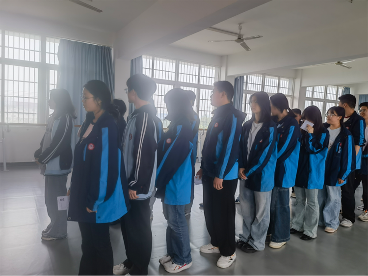 潛江市江漢中學考點 順利完成2024年普通高中學業水平合格性考試機考